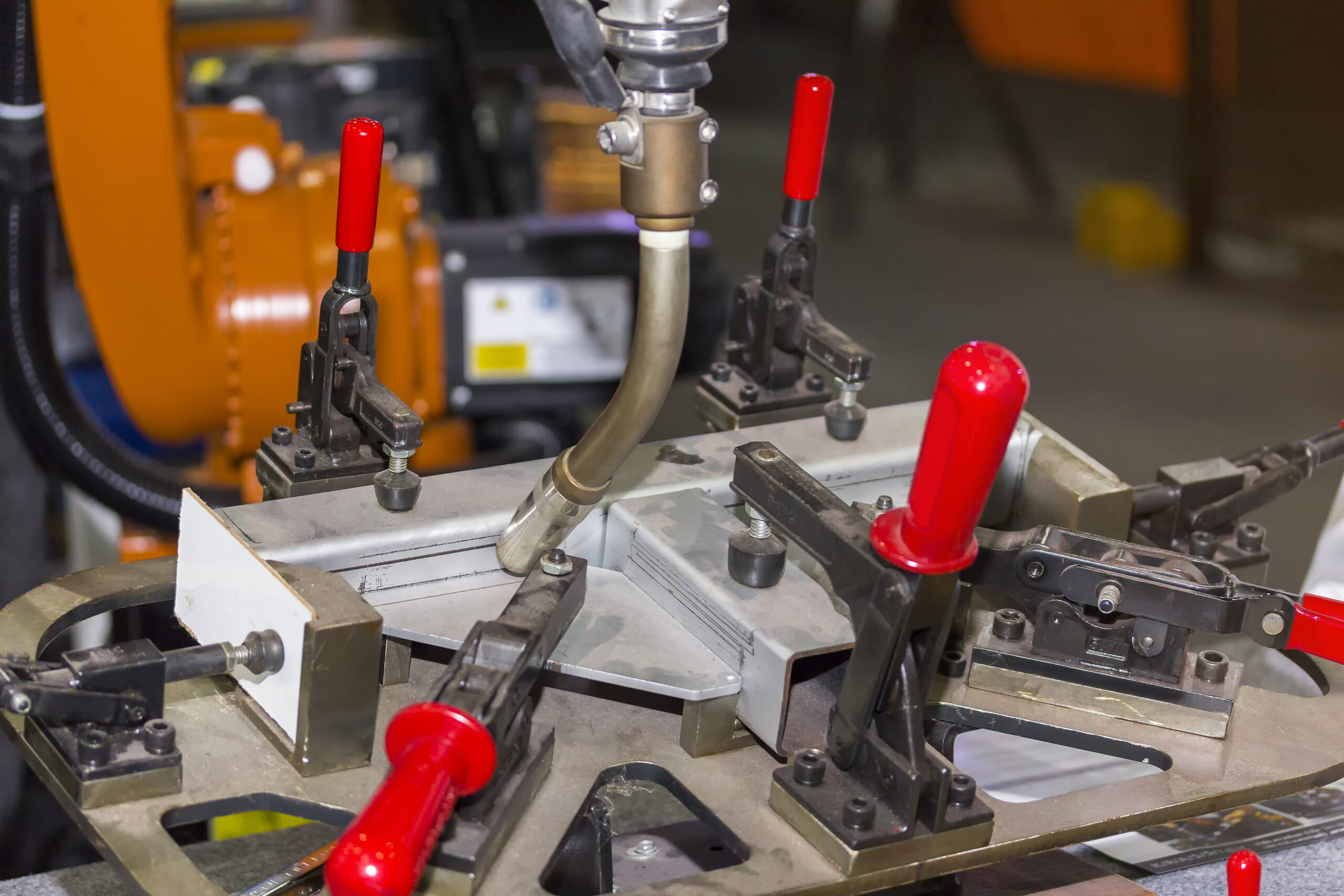 ワークがクランプされている様子