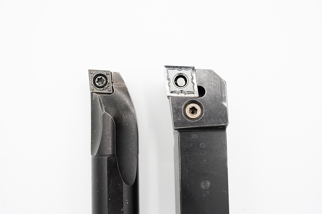 荒加工用のバイト