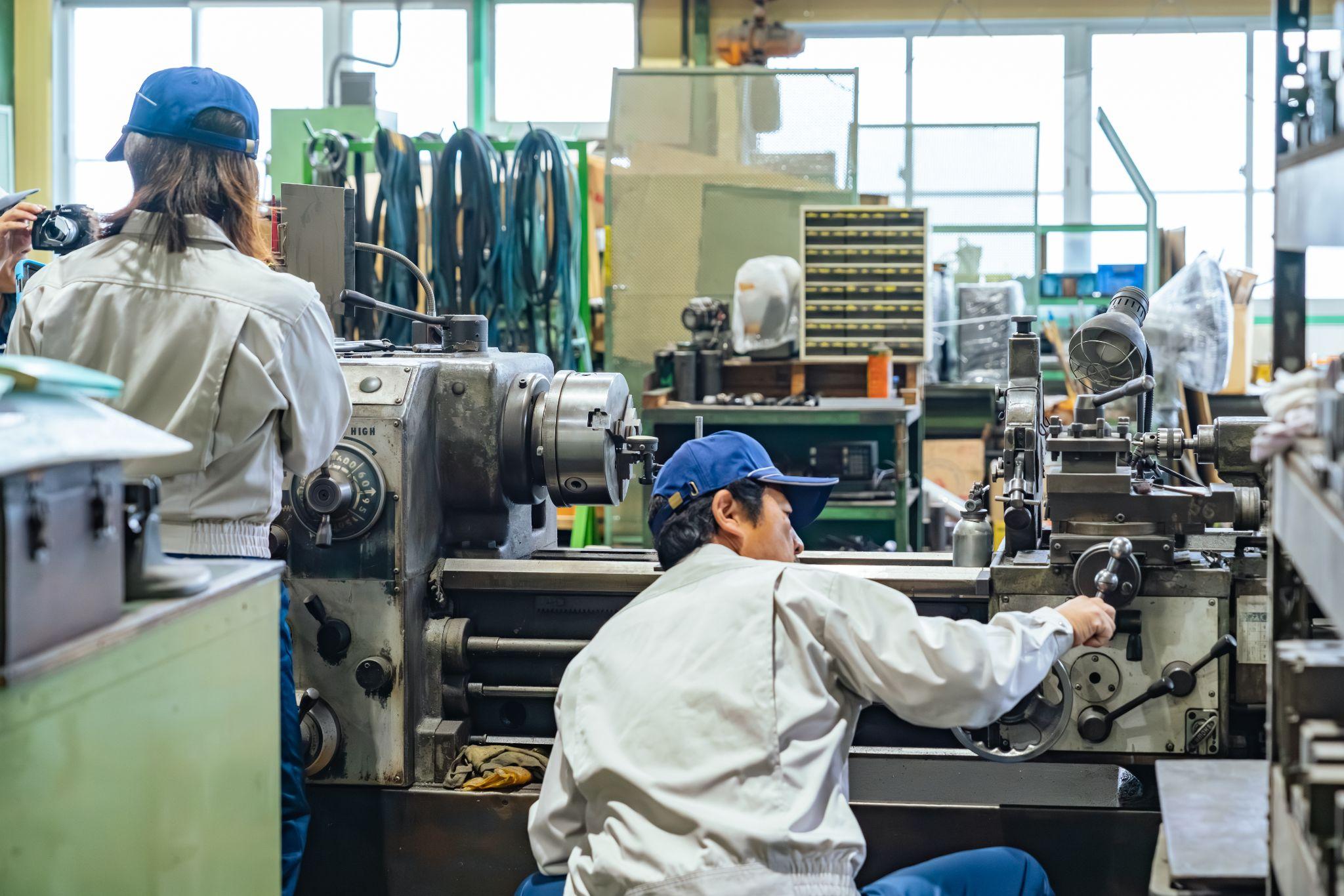 加工現場の作業者