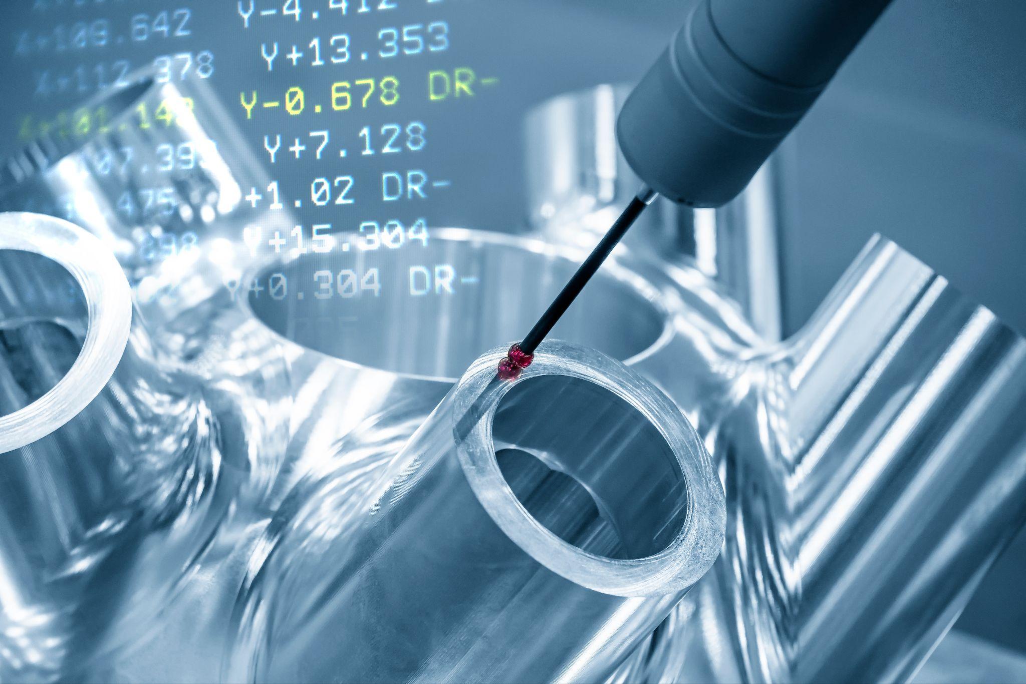 プローブを使用して測定している様子 