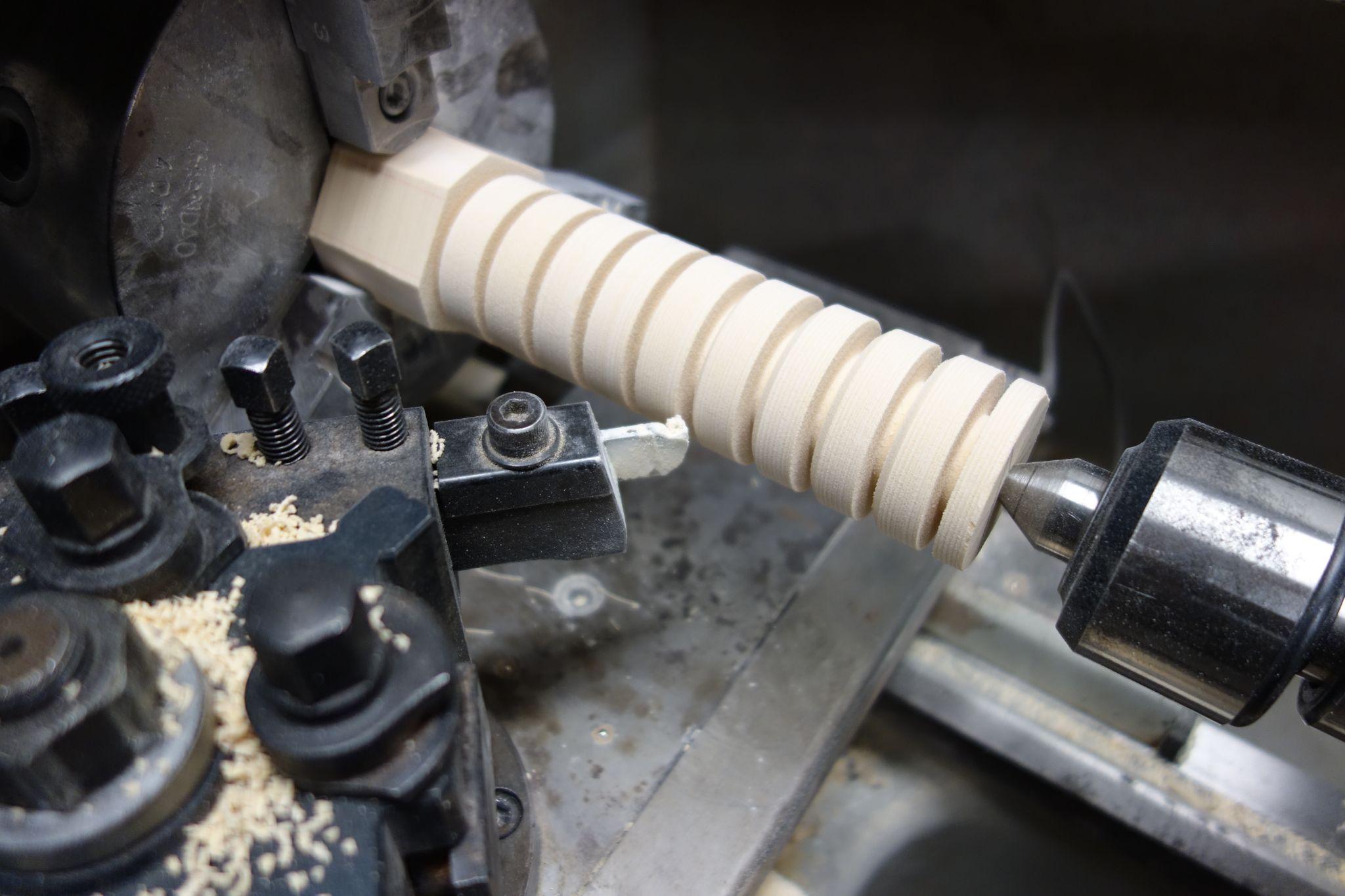 工作機械に取り付けられる加工物 